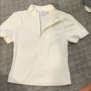 White zip up ribbed top